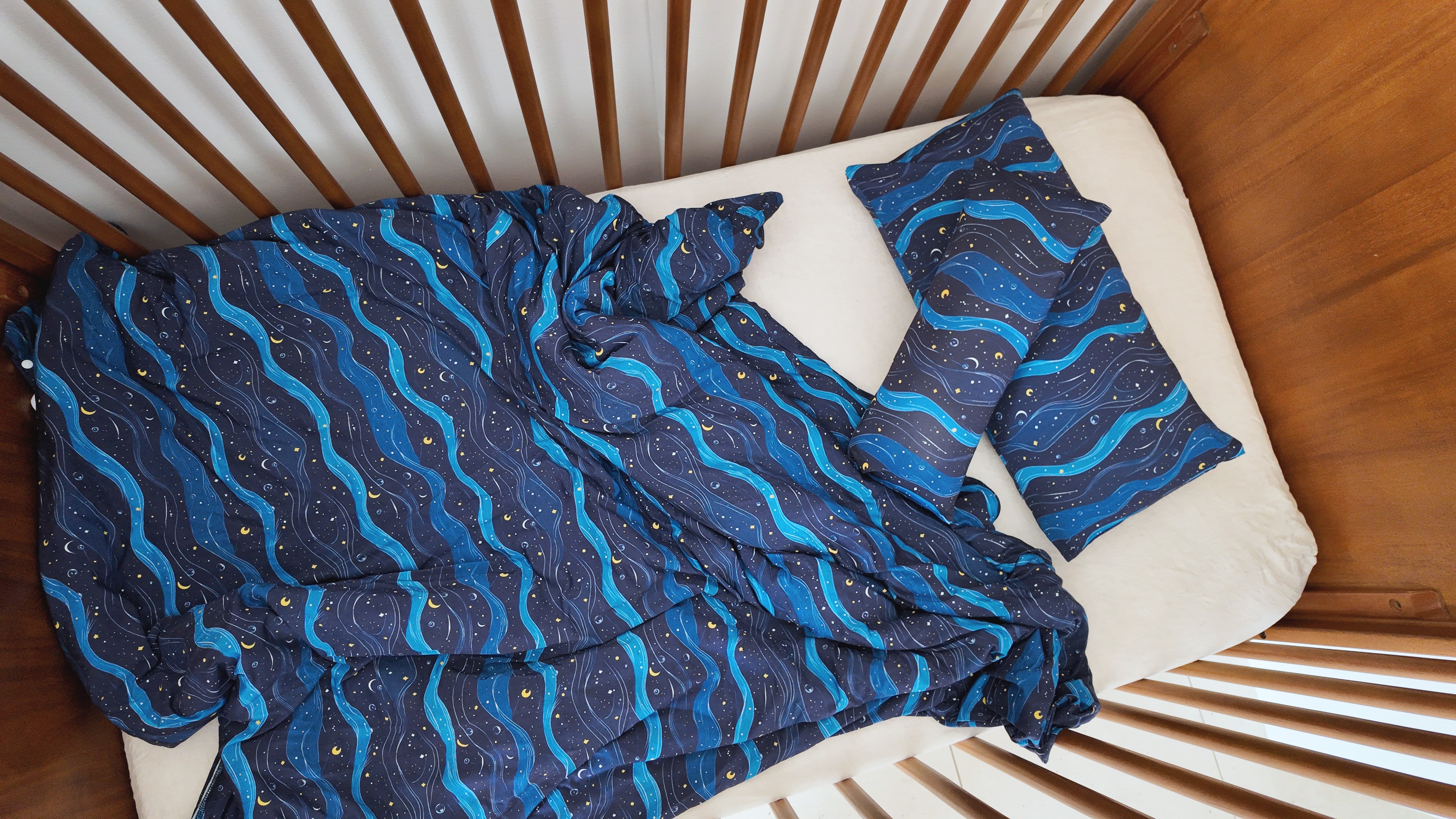 Midnight Wave Pillow Case