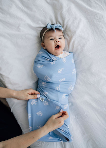 Seashell Magnetic Sleepsuit and Swaddle Set