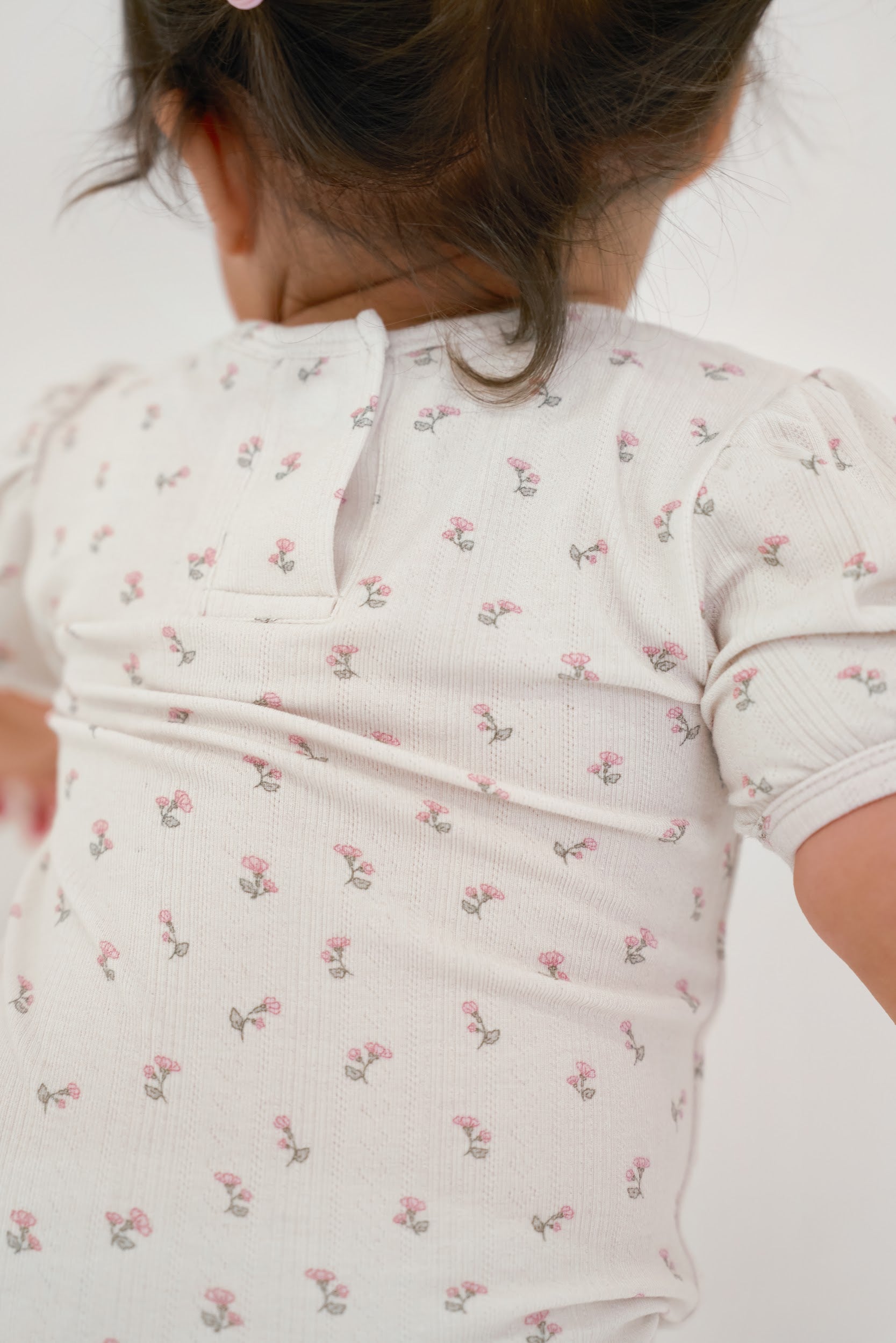 Garden Spray Pointelle Magnetic Short-Sleeve Vest